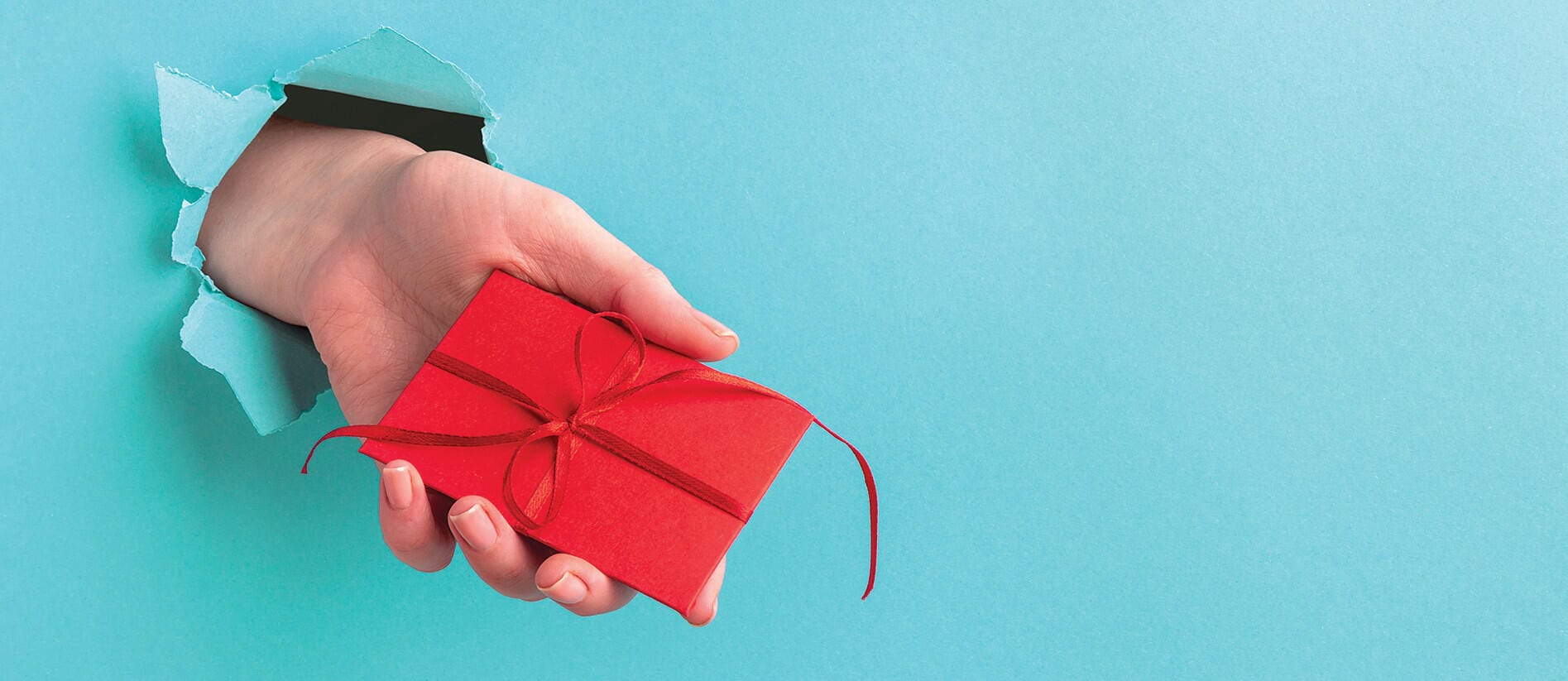 The Best Gift Cards Every Traveler Must Have: Your Ultimate Guide to Globetrotting Rewards