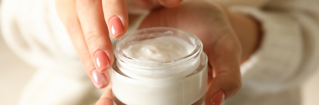 Embrace the Chill: Discover the Magic of Winter Cream for Luxuriously Soft Skin Even in the Harshest Cold