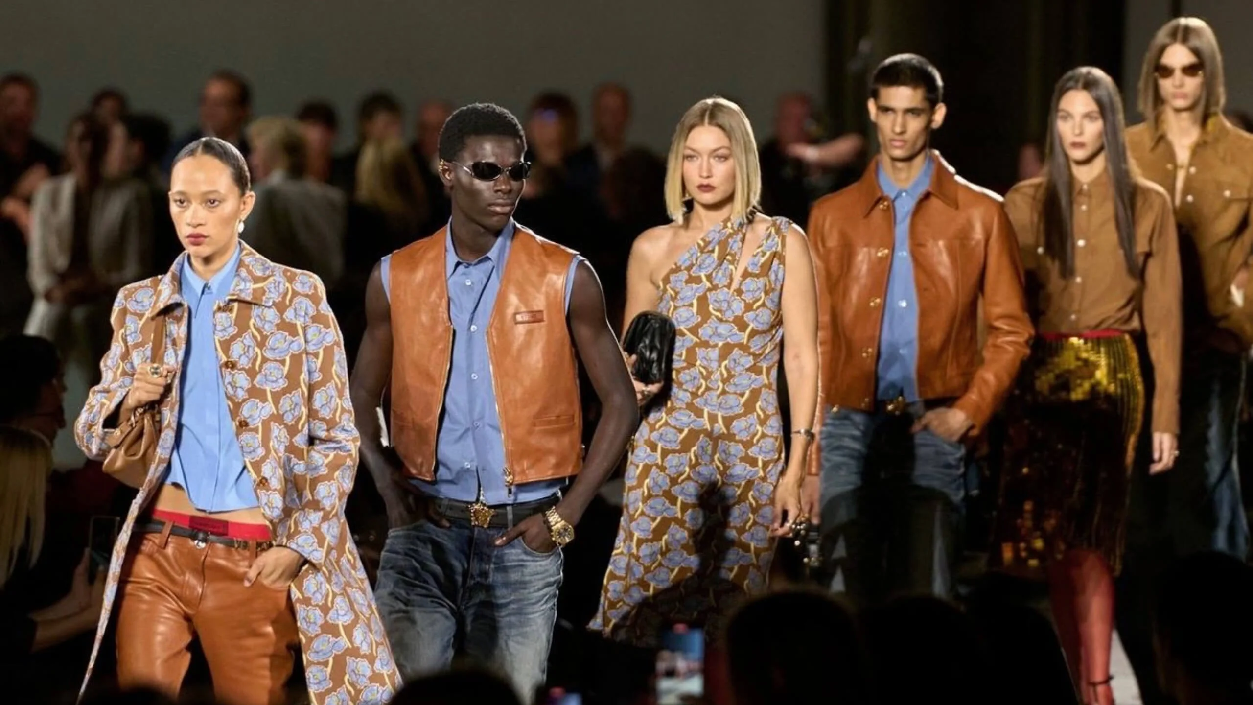 Reviving Nostalgia: Discover the Bold 90s Vibes in Versace’s Stunning Spring/Summer 2025 Collection