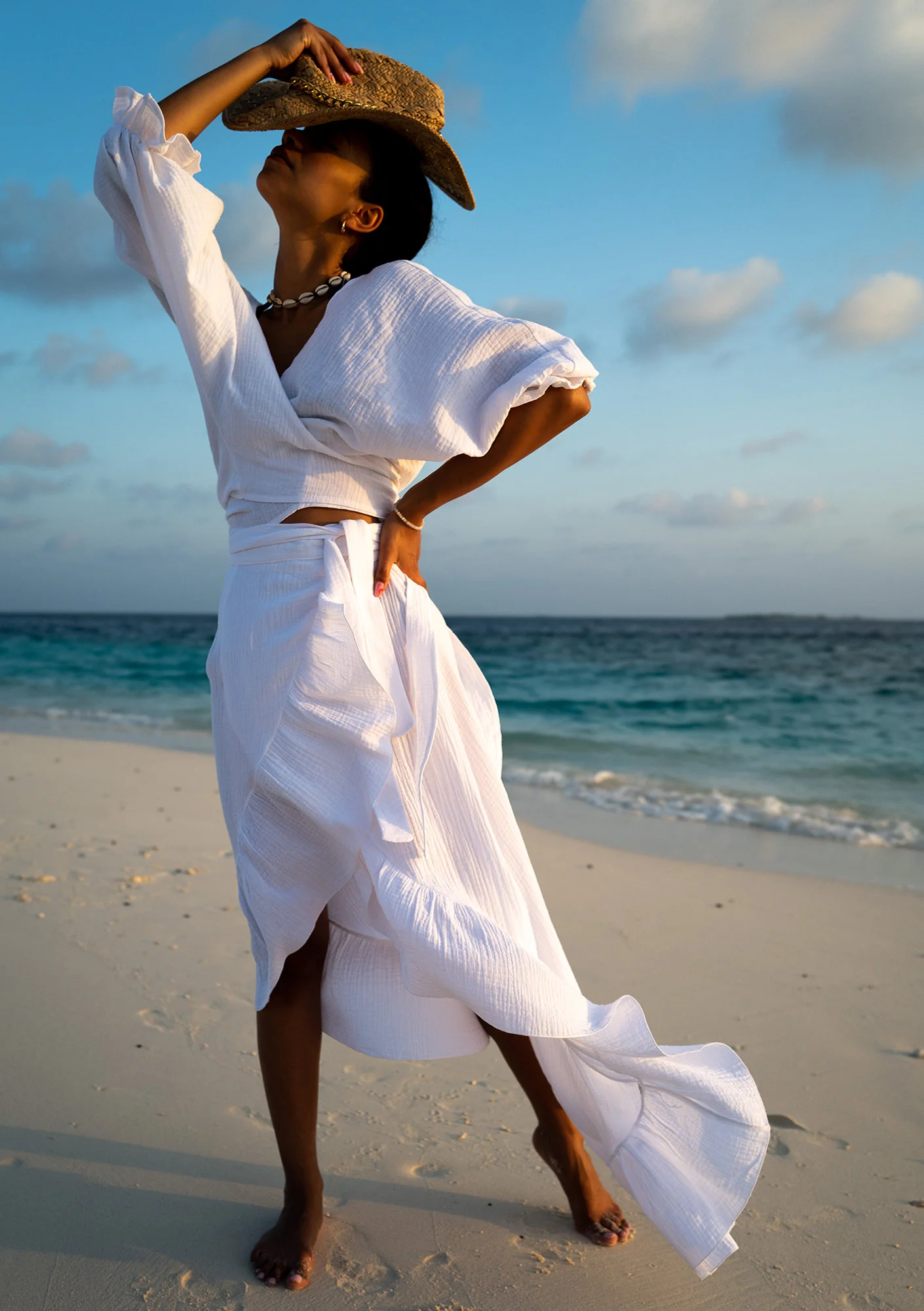 Embrace the Elegance: Why White Midi and Maxi Skirts Are the Must-Have Staple for Your Summer Wardrobe