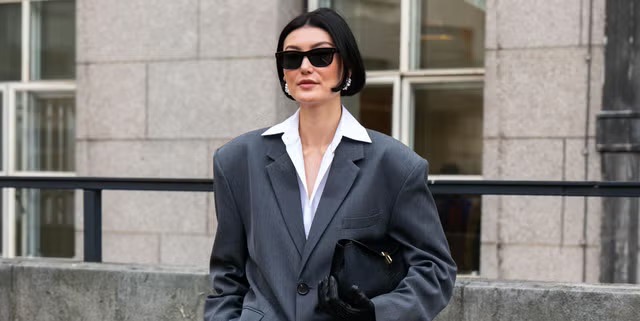 Mastering the Art of Wearing Women’s Oversized Suits This Summer 2025 for a Bold and Breezy Look