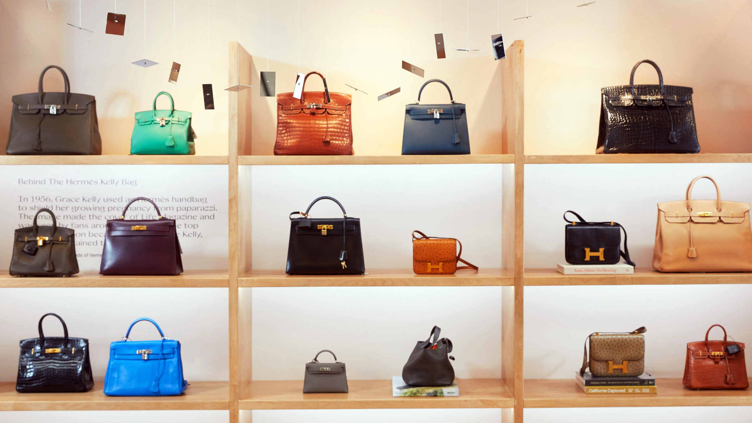 Hermès: Unveiling the Iconic Luxury Brand’s Timeless Elegance and Craftsmanship