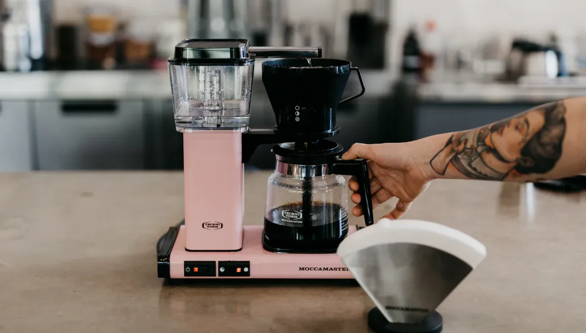 Revolutionizing Your Morning Ritual: Unveiling the Moccamaster, the Coffee Brewing Game-Changer