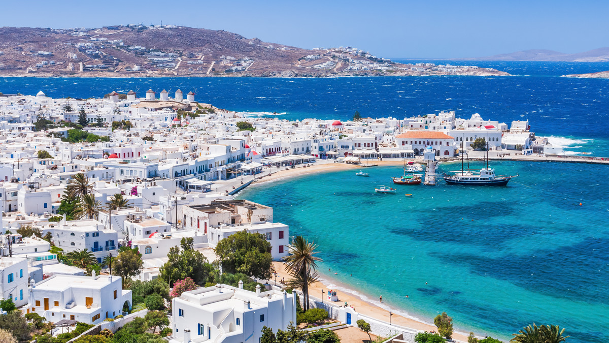 Unveiling the Perfect Greek Island Getaway: Choosing Your Dream Destination